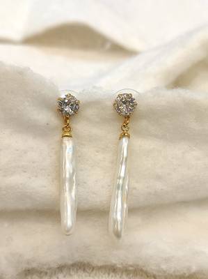 White pearl earrings 1