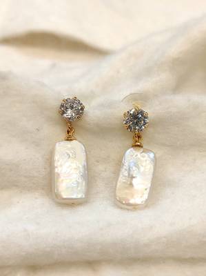 White pearl earrings 1