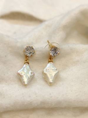 White pearl earrings 1