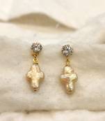 Gold pearl earrings