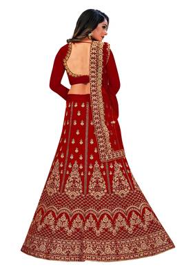 Maroon embroidered velvet semi stitched lehenga 3