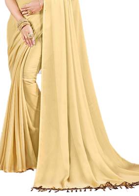 Beige plain chiffon saree with blouse 2