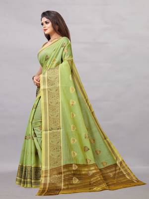 Green woven art silksaree with blouse 3