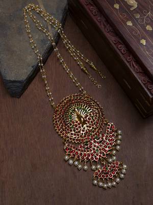 Gold necklaces 1