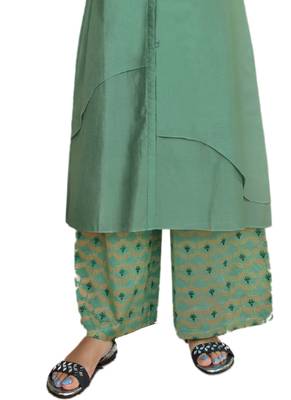 Green embroidered tissue ethnic-kurtis 3