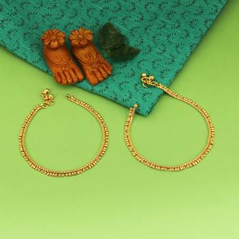 Gold emerald anklets 4