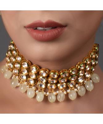 Ivory Beaded Handcrafted Kundan Choker 2