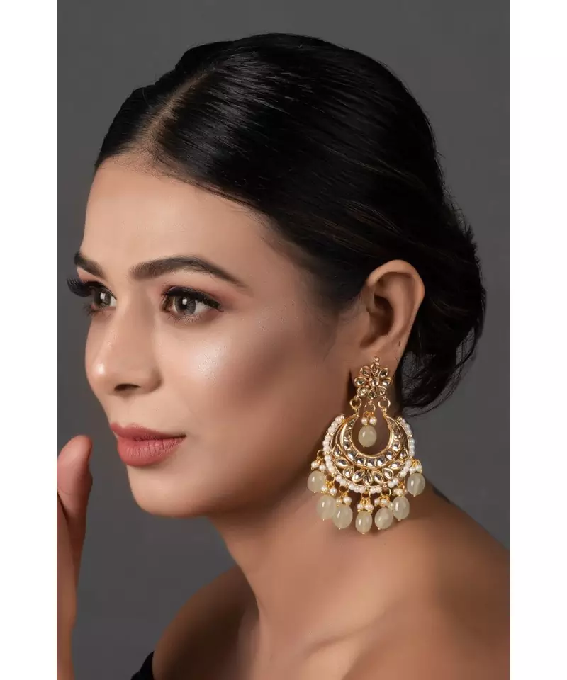 Handcrafted Kundan Inspired Chandbali