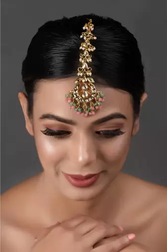 Pink Green Gold toned Kundan Mang Tika
