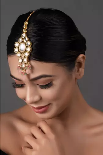 Pink Beaded Gold Tone Kundan Handcrafted Mang Tikka