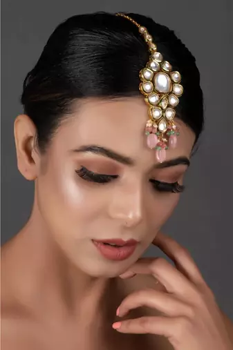 Pink Beaded Gold Tone Kundan Handcrafted Mang Tikka