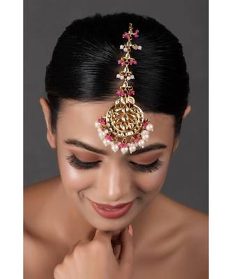 Pearl & Pink Beaded Gold Tone Kundan Handcrafted Mang Tikka 5