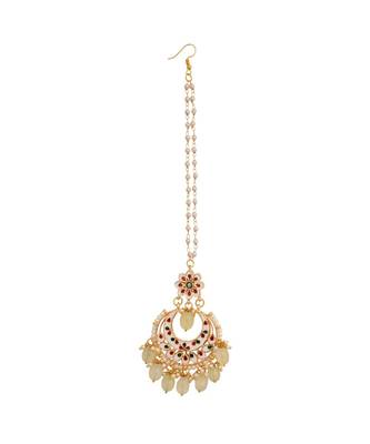 Cream Gold Toned  Kundan Inspired Mang Tika 4