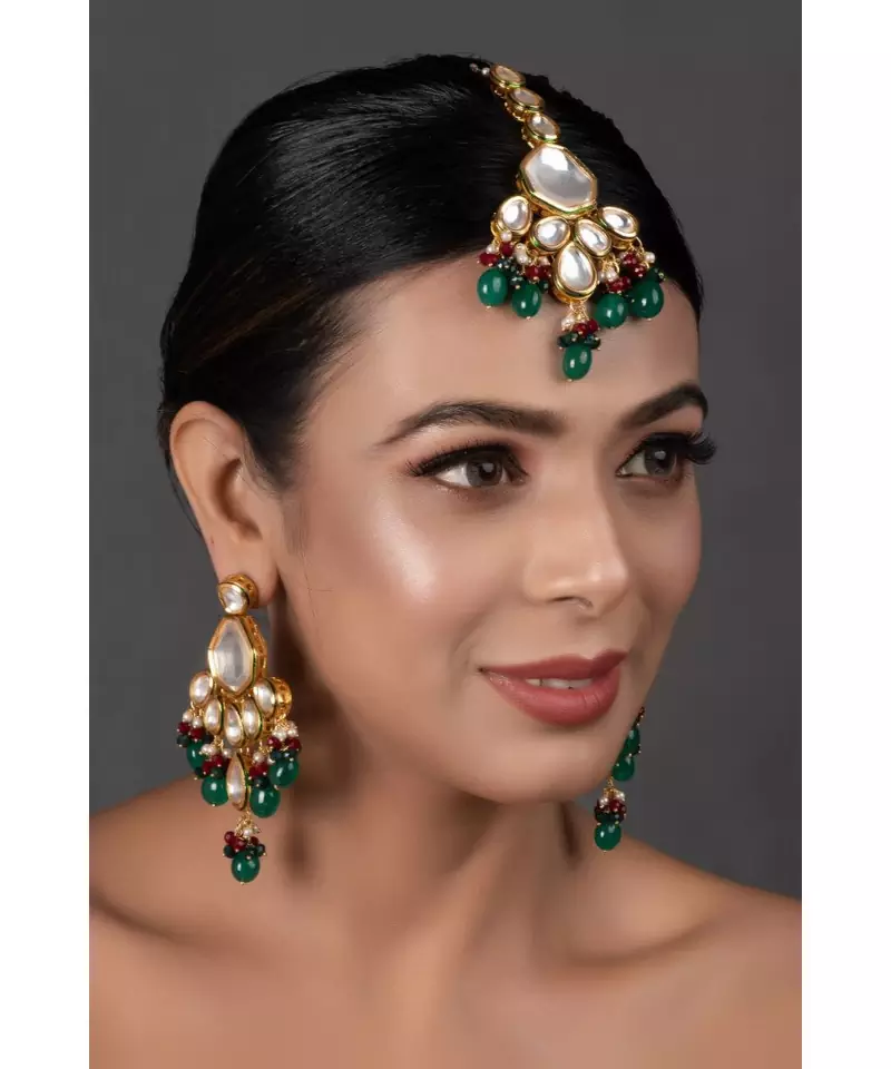 Emerald beaded Kundan inspired Mang Tikka with earrings