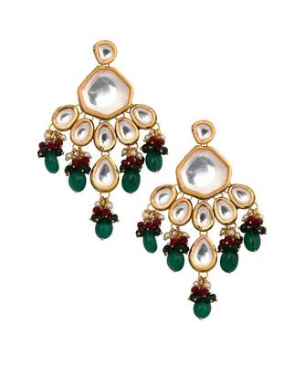 Emerald Beaded Kundan Inspired Mang Tikka With Earrings 5