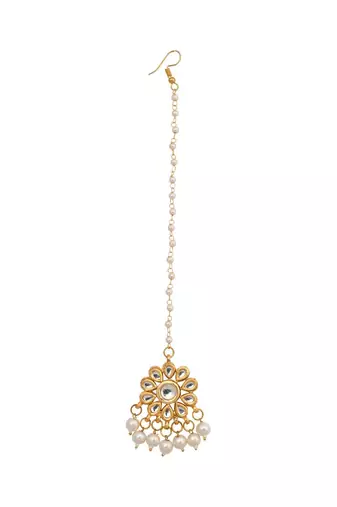 Pearl Beaded Kundan Inspired Mang Tika With Chandbali
