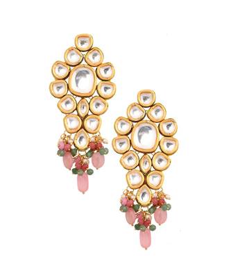 Classic Pink Gold Tone Kundan Maang Tikka With Earrings 5