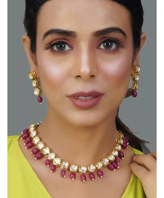 Maroon Gold Tone Kundan Necklace With Earrings 3