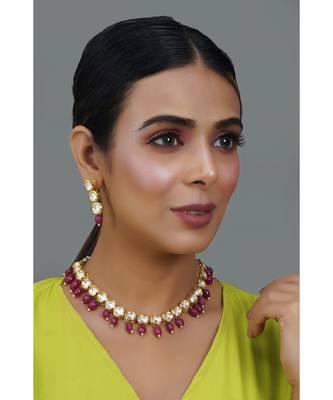 Maroon Gold Tone Kundan Necklace With Earrings 5