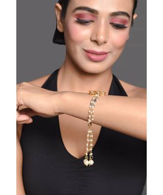 Kundan Floral Gold Tone bracelet 3