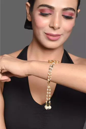 Kundan Floral Gold Tone bracelet