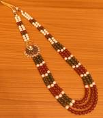 Multicolor necklaces