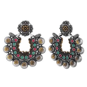 Green crystal earrings 3