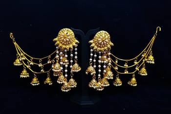 Gold earrings 1