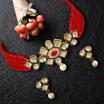 Multicolor mother of pearl chokers 3