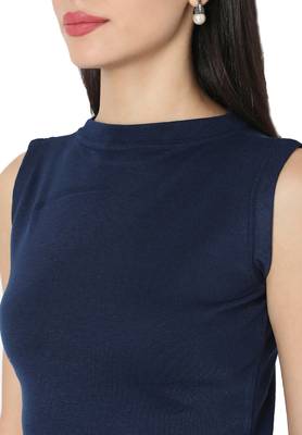 blue Cotton stitched plain  Blouse 5