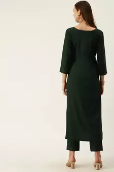 Women Green Yoke Design Regular Sequinned American Crape Kurta with Pant