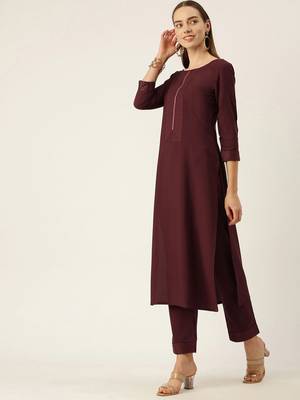 Women Maroon Yoke Design Regular Sequinned American Crape Kurta with Pant 3