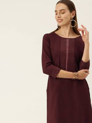 Women Maroon Yoke Design Regular Sequinned American Crape Kurta with Pant 4