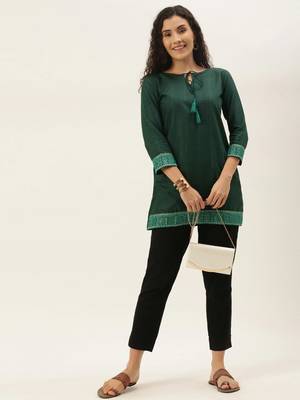 Women Green Cotton Blend Fit & Flare Top 1