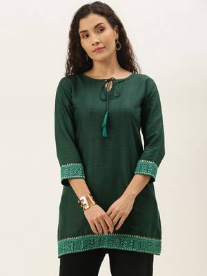 Women Green Cotton Blend Fit & Flare Top 2