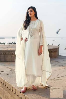 Women's heavy embroidery  work Georgette Semi-stitched White Salwar Suit Straight kurta and pants 1