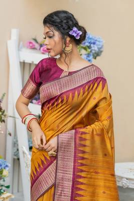 Pink printed linen saree with blouse 2