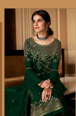 Heavy Front Green Embroidery Work Kurti and Palazzo with Dupatta Set 2