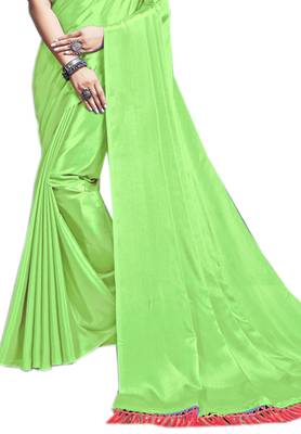 Green plain chiffon saree with blouse 2