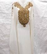 Off-white embroidered georgette fustan