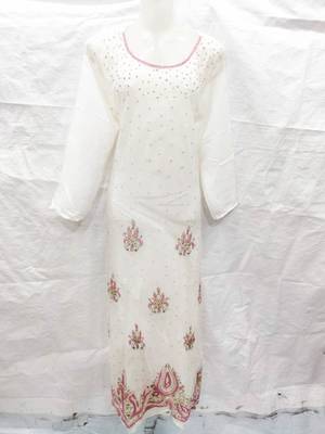 Off-white embroidered georgette fustan 1