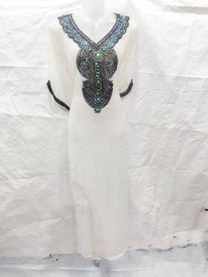 Off-white embroidered georgette fustan 1