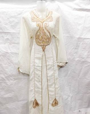Off-white embroidered georgette fustan 1