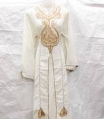 Off-white embroidered georgette fustan