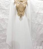 Off-white embroidered georgette fustan