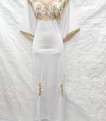 Off-white embroidered georgette fustan