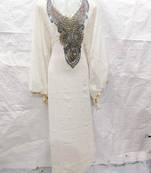 Off-white embroidered georgette fustan