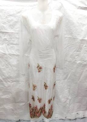 Off-white embroidered georgette fustan 1