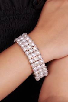 Real Natural Hyderabadi pearls Bracelet With Certificate