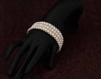Real Natural Hyderabadi pearls Bracelet 1